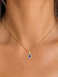 OR Carats Złota zawieszka z elementem ozdobnym rozmiar: onesize. Niebieskie zawieszki OR Carats, z topazem, srebrne. Za 826,99 zł.