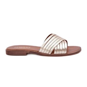 Skórzane Damskie Klapki Lewski Shoes 3682 Złote złoty. Żółte klapki bez wzorów, ze skóry, bez obcasa, na płaskiej podeszwie. Za 397,00 zł.