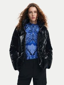 Desigual Kurtka zimowa Flam 24WWEWBP Czarny Regular Fit. Czarne kurtki Desigual, na zimę, s, bez wzorów, z syntetyku, bez kaptura. Za 379,99 zł.