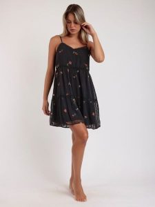 Admas Sukienka w kolorze czarnym rozmiar: L. Czarne sukienki Admas, l, bez wzorów, bez kołnierzyka, bez ramiączek, midi. Za 113,99 zł.