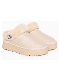 ISLAND BOOT Botki "Insha" w kolorze kremowym rozmiar: 38. Brązowe botki Island Boot, bez wzorów, z materiału, bez obcasa, na platformie, bez zapięcia. Za 165,99 zł.