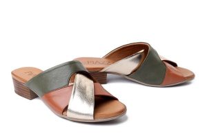 PIAZZA 900147-07 grun, klapki damskie. Klapki Piazza, bez wzorów, ze skóry, bez obcasa, na obcasie. Za 242,17 zł.