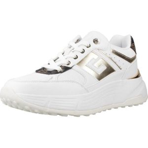 Buty GUESS FLTFON FAB12 Biały. Białe buty trekkingowe Guess, z syntetyku, bez zapięcia. Za 637,62 zł.