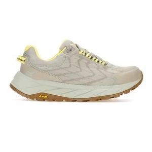 Damskie buty typu cruise. Białe buty trekkingowe Regatta, z poliesteru, bez zapięcia. Za 449,99 zł.