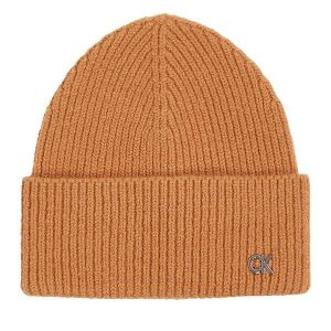 Czapka Calvin Klein. Brązowe czapki Calvin Klein, bez wzorów. Za 139,99 zł.