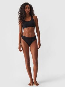 4F Bielizna stringi (2-pack) damskie - czarne XS. Czarna stringi 4f, bez wzorów, z bawełny. W wyprzedaży za 39,99 zł.