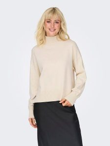 ONLY Sweter "Bari" w kolorze kremowym rozmiar: M. Brązowe swetry oversize ONLY, m, bez wzorów, bez ramiączek. Za 74,63 zł.