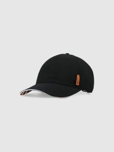4F Czapka z daszkiem z regulacją ze stoperem uniseks - czarna L/XL. Czarne czapki 4f, bez wzorów, z syntetyku, sportowe. W wyprzedaży za 39,99 zł.