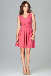 Koralowa Elegancka Princeska z Kokardką w Tali. Pomarańczowe sukienki Katrus, na wesele, l, bez wzorów, z materiału, eleganckie, bez kołnierzyka, bez ramiączek. Za 279,00 zł.