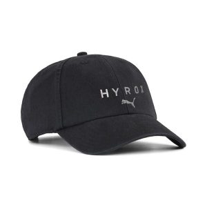Czapka z daszkiem PUMA Hyrox BB. Czarne czapki Puma, bez wzorów, z bawełny, sportowe. Za 89,99 zł.