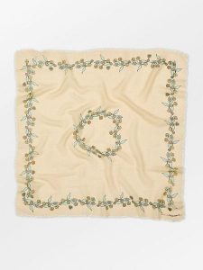 Becksöndergaard Wełniana chusta w kolorze beżowym - 90 x 90 cm rozmiar: onesize. Brązowe apaszki i chusty Becksöndergaard, bez wzorów, z materiału. Za 113,99 zł.