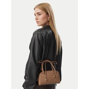 Torebka Furla. Brązowe kuferki Furla, bez wzorów, bez dodatków. Za 1 169,00 zł.