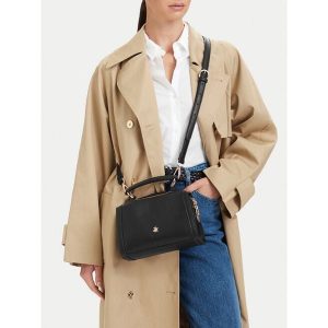 Torebka Beverly Hills Polo Club. Czarne kuferki Beverly Hills Polo Club, bez wzorów, bez dodatków. Za 189,99 zł.