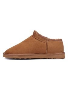 ISLAND BOOT Botki zimowe "Floella" w kolorze jasnobrązowym rozmiar: 36. Brązowe botki Island Boot, na zimę, bez wzorów, z materiału, bez obcasa, bez zapięcia. Za 109,78 zł.