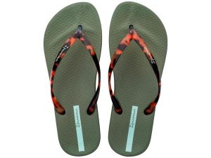 Japonki damskie Ipanema Anat Connect II. Niebieskie klapki Ipanema, bez wzorów, z gumy, bez obcasa. Za 97,75 zł.