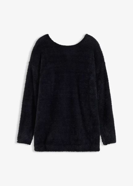Długi sweter z miękkiej przędzy puchowej. Białe długie swetry bonprix, z puchu, bez kołnierzyka. Za 129,99 zł.