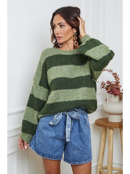 So Cachemire Sweter "Bech" w kolorze zielonym rozmiar: L. Zielone swetry oversize So Cachemire, l, bez wzorów, z kaszmiru, bez ramiączek. Za 231,68 zł.