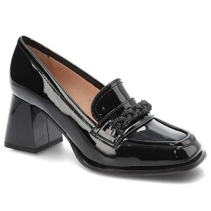 Czarne Półbuty Simen Eleganckie Skórzane Buty Na Obcasie. Czarne półbuty Simen, bez wzorów, ze skóry, bez obcasa, na obcasie, bez zapięcia. Za 329,00 zł.