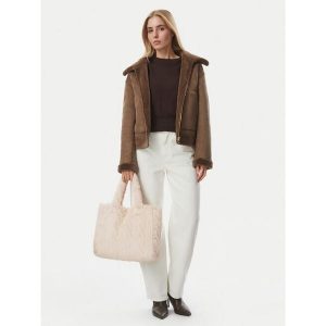 Torebka Guess. Białe torebki klasyczne Guess, z aplikacjami, bez dodatków. Za 394,99 zł.