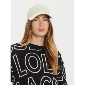 Czapka z daszkiem New Era. Czapki New Era, bez wzorów. Za 99,99 zł.