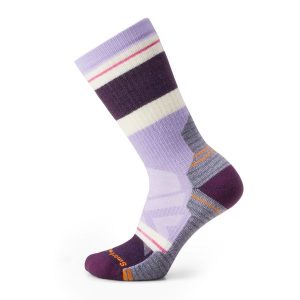 Skarpety trekkingowe damskie Smartwool Hike Full Cushion Saturnsphere Crew. Fioletowe skarpetki Smartwool, bez wzorów, z wełny. Za 109,99 zł.