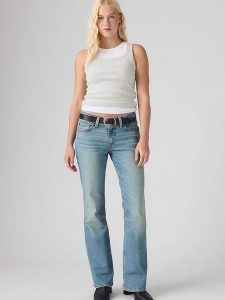 Levi's Dżinsy - Flared fit - w kolorze błękitnym rozmiar: W29/L34. Niebieskie jeansy Levi's®, z aplikacjami, ze skóry. Za 159,95 zł.