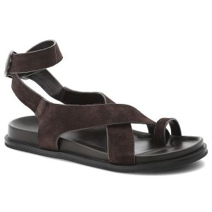 Sandały damskie S.Barski, cholewka ze skóry naturalnej zamszowej pasek wokół kostki płaska podeszwa casualowy styl, brązowe, CR61-3049. Brązowe sandały S.BARSKI, bez wzorów, ze skóry, bez obcasa, na płaskiej podeszwie, bez zapięcia. Za 279,00 zł.