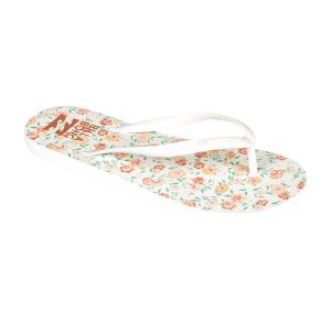 Japonki plażowe damskie Billabong Dama salt crystal 2. Brązowe klapki Billabong, bez wzorów, bez obcasa. Za 39,99 zł.