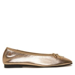 Baleriny Tommy Hilfiger. Żółte balerinki TOMMY HILFIGER, bez wzorów, bez obcasa, bez zapięcia. Za 379,99 zł.