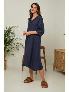 Joséfine Lniana sukienka "Granael" w kolorze granatowym rozmiar: L. Niebieskie sukienki Joséfine, na co dzień, l, bez wzorów, ze lnu, bez kołnierzyka, bez ramiączek, midi, proste. Za 195,99 zł.