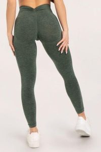 Legginsy fitness damskie Gym Glamour seamless deep push up. Zielone legginsy GYM GLAMOUR, bez wzorów, z materiału. Za 169,99 zł.