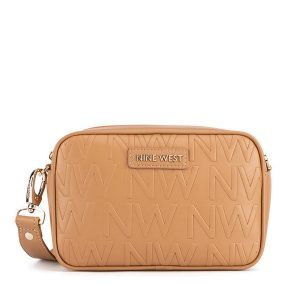 Torebka Nine West. Brązowe listonoszki Nine West, bez wzorów, bez dodatków. Za 219,99 zł.