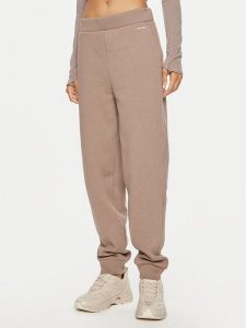 Calvin Klein Spodnie dresowe Nano Logo K20K208330 Beżowy Regular Fit. Brązowe spodnie dresowe Calvin Klein, xl, bez wzorów, z dresówki. Za 249,99 zł.