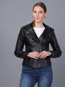 Basics & More Skórzana kurtka w kolorze czarnym rozmiar: XXL. Czarne kurtki Basics & More, xxl, bez wzorów, bez kaptura. Za 412,88 zł.