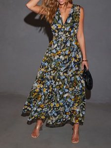 Milan Kiss Sukienka w kolorze czarno-oliwkowym rozmiar: S. Brązowe sukienki Milan Kiss, na imprezę, s, bez wzorów, bez kołnierzyka, bez ramiączek, maxi. Za 208,95 zł.