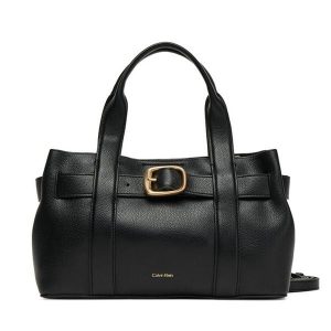 Torebka Calvin Klein. Czarne torebki klasyczne Calvin Klein, bez wzorów, bez dodatków. Za 499,99 zł.
