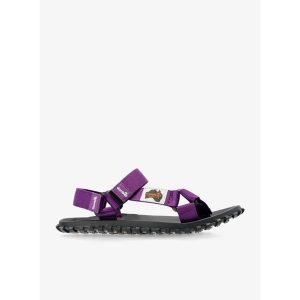 Sandały turystyczne damskie Gumbies Scrambler Sandals. Fioletowe sandały Gumbies, bez wzorów, bez obcasa, bez zapięcia. Za 109,99 zł.