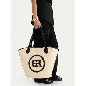 Torebka GINO ROSSI. Białe torebki klasyczne Gino Rossi, bez wzorów, bez dodatków. Za 179,99 zł.