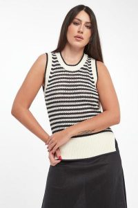 Kamizelka damska Tulip ECOALF. Swetry klasyczne Ecoalf, xs, bez kołnierzyka. Za 349,00 zł.