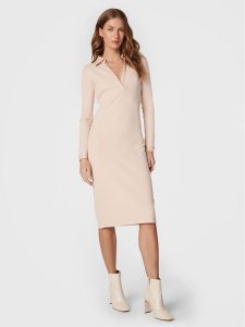 Guess Sukienka codzienna Yasmine W2BK76 K8RT2 Beżowy Slim Fit. Brązowe kombinezony Guess, na co dzień, s, z aplikacjami, z wiskozy, bez kołnierzyka, bez ramiączek, proste. Za 549,99 zł.
