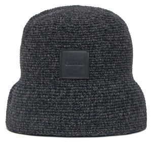 Kapelusz Calvin Klein. Czarne kapelusze Calvin Klein, bez wzorów. Za 149,99 zł.