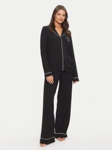 Guess Piżama Carlyn O4BX07 KCIN2 Czarny Regular Fit. Czarne piżamy Guess, z aplikacjami, bez ramiączek. Za 259,99 zł.
