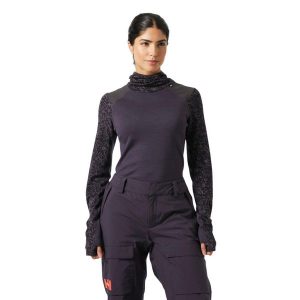 Damska kurtka z kapturem Helly Hansen Lifa Midw. Czarne kurtki Helly Hansen, bez wzorów, z kapturem. Za 595,50 zł.