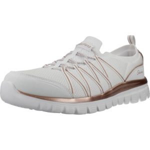 Buty SKECHERS GRACEFUL PURECRUSH Biały. Białe buty trekkingowe Skechers, z syntetyku, bez zapięcia. Za 303,99 zł.