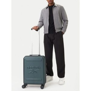 Walizka kabinowa Reebok. Zielone walizki Reebok, bez wzorów. Za 259,99 zł.