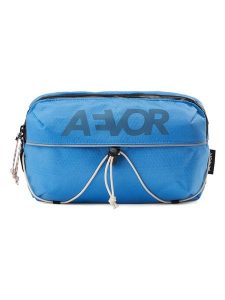 AEVOR Saszetka "Bar Bag Proof" w kolorze niebieskim - 28 x 20 x 7 cm rozmiar: onesize. Niebieskie nerki i saszetki AEVOR, bez wzorów, z materiału. Za 126,99 zł.