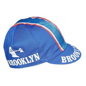 Czapka rowerowa Gist Equipe Vintage Brooklin. Niebieskie czapki GIST, bez wzorów, klasyczne. Za 135,50 zł.