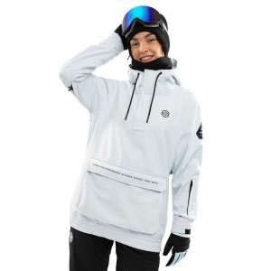 Damska kurtka snowboardowa Sporty zimowe Siroko W3-W Shiga. Niebieskie kurtki SIROKO, na zimę, bez wzorów, z softshellu, bez kaptura. Za 341,00 zł.