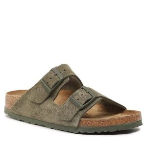 Sandały Birkenstock. Zielone sandały Birkenstock, bez wzorów, bez obcasa, na płaskiej podeszwie, bez zapięcia. Za 539,99 zł.