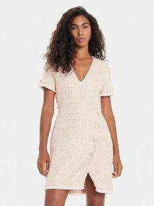 TWINSET Sukienka dzianinowa 241TP2425 Różowy Slim Fit. Czerwone sukienki Twinset, bez wzorów, z dzianiny, bez kołnierzyka, bez ramiączek. Za 649,00 zł.